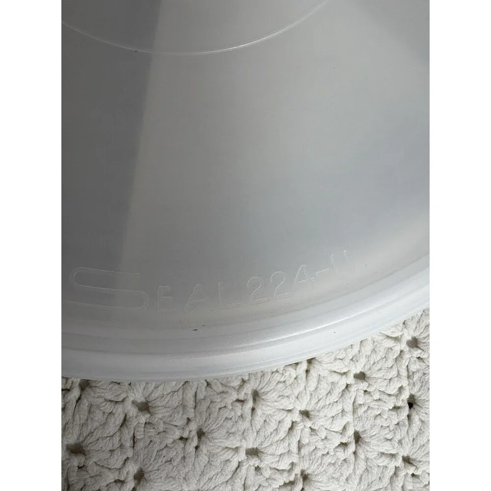 Tupperware 405-2 Party Susan Divided Relish Veggie Tray Lid 224-11 Vintage